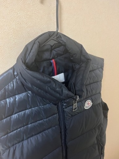 mocler ダウンベスト