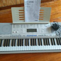 電子ピアノ　カシオCASIO　61鍵盤