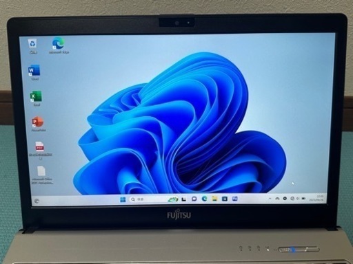 富士通ノートPC ！SSD128GB メモリ4GB★S936/P Core i5-6300U Webカメラ Win11 MS Offi
