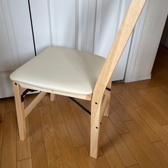 4人掛けダイニングテーブルセットの画像
