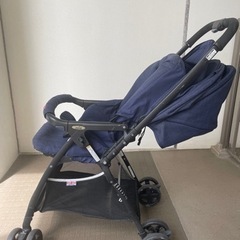 A型B型兼用ベビーカーの画像