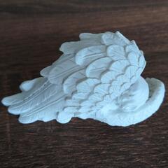 天使(エンジェル)の置物の画像