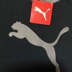 新品タグ付✨男児140✨PUMA✨定価3,630円✨子供服✨長袖トップスの画像