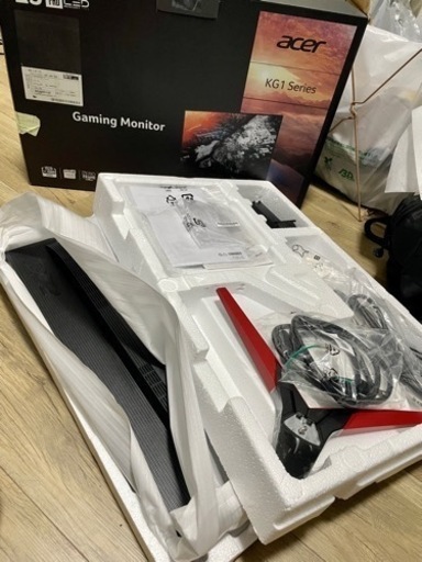 【東京神奈川、車でお運びします?その場で振込みOK?】Acer ゲーミングモニター 144Hz 0.6ms モニターアーム込み
