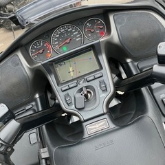 【希少　HONDAゴールドウィング GL1800 】車検たっぷり　ナビ　エアバッグ　リバース　ETC　の画像