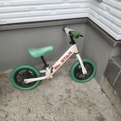 【お問い合わせ中】子ども用 ストライダーみたいな 乗り物 自転車