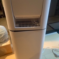 アイリスオーヤマ　除湿機　サーキュレーター