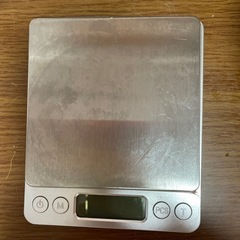 キャットフード入れの画像