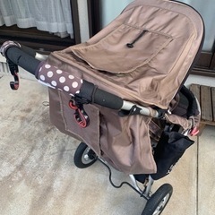 エアバギー　ベビーカー　3輪　の画像