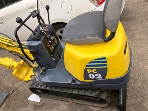 コマツ　バックフォー