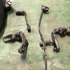 【値下】セロー225向けTT225サスペンション、マフラー、ステップの画像