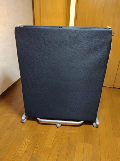 (北浦和)ニトリ折りたたみベッド　引き取り限定！