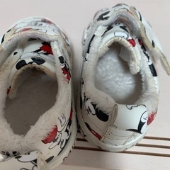 H＆M ミッキープリント 子供靴 11cmの画像