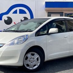 【小回りが良く乗りやすい車！！】　初心者の方でも安心して乗れる車です。