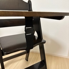 子供用椅子の画像