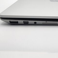 「✨学生&子供向けパソコン！軽量Microsoft Surface Laptop美品✨」の画像