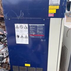 スクリューコンプレッサーの画像