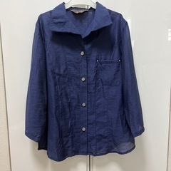長袖シャツ　ネイビー　薄手　11号