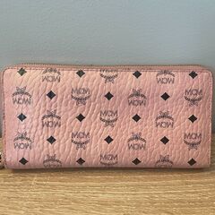 MCM Large Zip Around Wallet / ジッパー付き長財布　ピンク