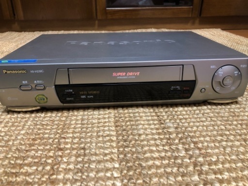 【値下】Panasonic VHS ビデオデッキ　NV-H230G