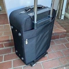 キャリーケースの画像
