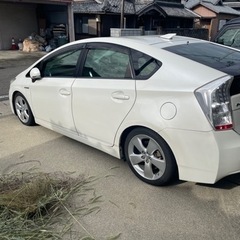 トヨタ　プリウス30 前期の画像
