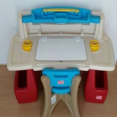 幼児用　デスク&椅子「STEP2　アートマスター　デスク」
