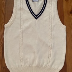 出雲北陵高校男子セーターとベストセットの画像