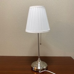 IKEA 間接照明の画像