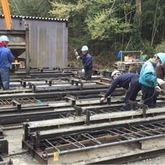 コンクリートパネルの製造業務の募集です。We are looking for construction work for concrete panels.の画像