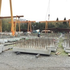 コンクリートパネルの製造業務の募集です。We are looking for construction work for concrete panels.の画像