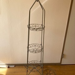 花台　プランタースタンド　オベリスク　バラ