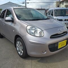 新古車みたいな超低走行のマーチ走行１万キロ台！ワンオーナーでナビ...