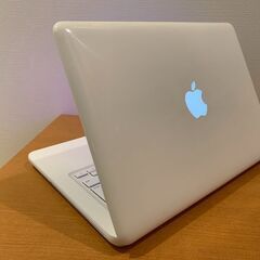 本日限B181MacBook13白 SSD240 Office365 Win11の画像