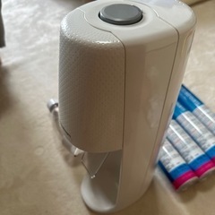 激安!!ソーダストリーム 本体＆ガス5本 値引き済みの画像
