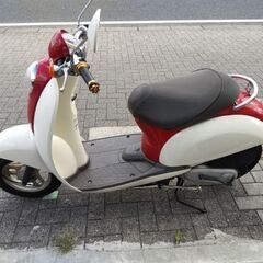クレアスクーピーｉ　バッテリー新品・デジタルコミュニケーションメーター・サイドスタンド付きの画像