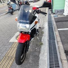ＦＺ２５０フェーザー初期型　純正エンジンガード・アンダーカウル・シングルシートカウル付きの画像