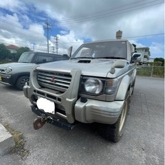 車検残2年！！前後牽引フック付きパジェロ