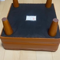 【美品】スツール　オットマン　イス　キャメル　茶色　PVC 合成皮革　アンティーク　オシャレの画像