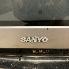 ブラウン管テレビ ジャンク電源は入ります　500円あげるので持ってっての画像