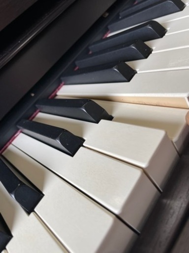Roland 88鍵盤電子ピアノHPi-6F 液晶画面に譜面が出る 「デジスコア」に魅力をコンパクトに。「音」「タッチ」もグレードアッ