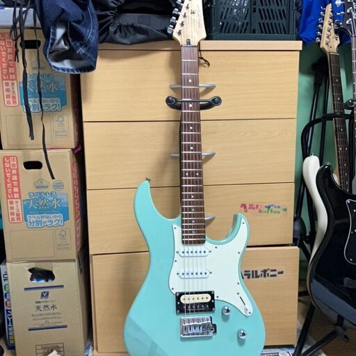 Yamahaパシフィカ１１２VCセイモアダンカンJB搭載