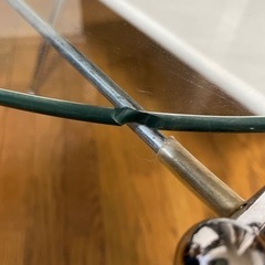 ガラスのテーブルの画像