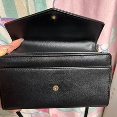 ショルダー財布の画像