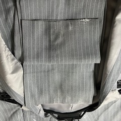 メンズティノラス　ライトグレーストライプ　スーツの画像