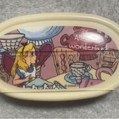 弁当箱の画像