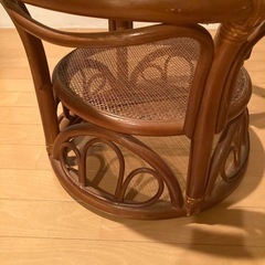 籐家具・サイドテーブルの画像