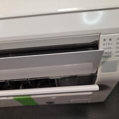 取付工事込み)「特価」おそうじロボ搭載、富士通6畳 2018年式 保証あり 5BiHsks1623の画像