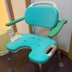 いす（お風呂場可能）