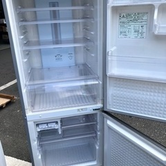 福岡市内配送設置無料　パナソニック Panasonic NR-B265B-S [ノンフロン冷蔵庫 (262L・右開き） 2ドア シルバー]